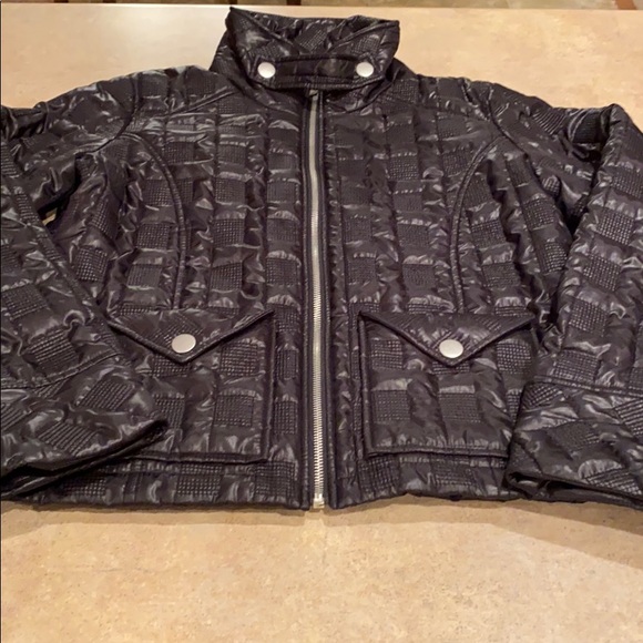 Women’s UBU coat size small - Picture 1 of 7